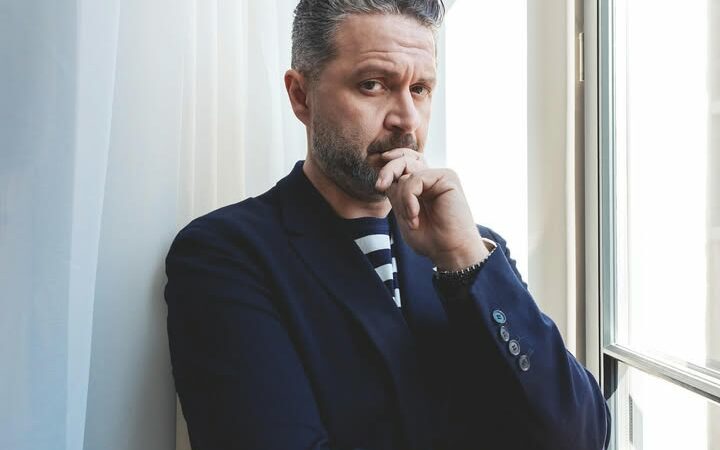 16 yaş küçük sevgilisiyle ilk paylaşım!