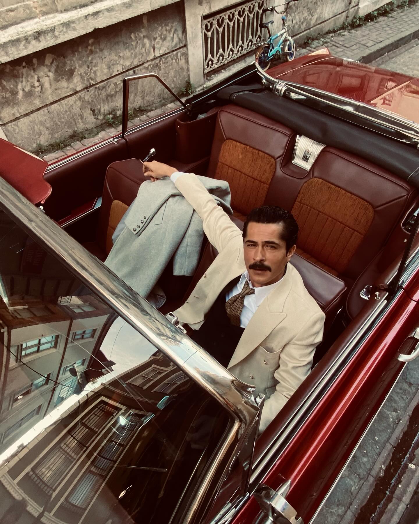 2. kez evlenen ünlü oyuncunun eşinden aşk dolu paylaşım!