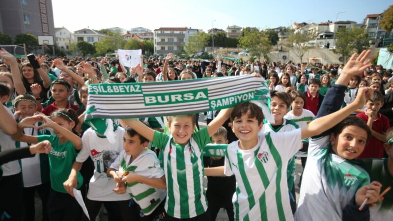 Bursa’daki okullarda her ayın 16’sı kararı! Öğrencilere artık serbest…