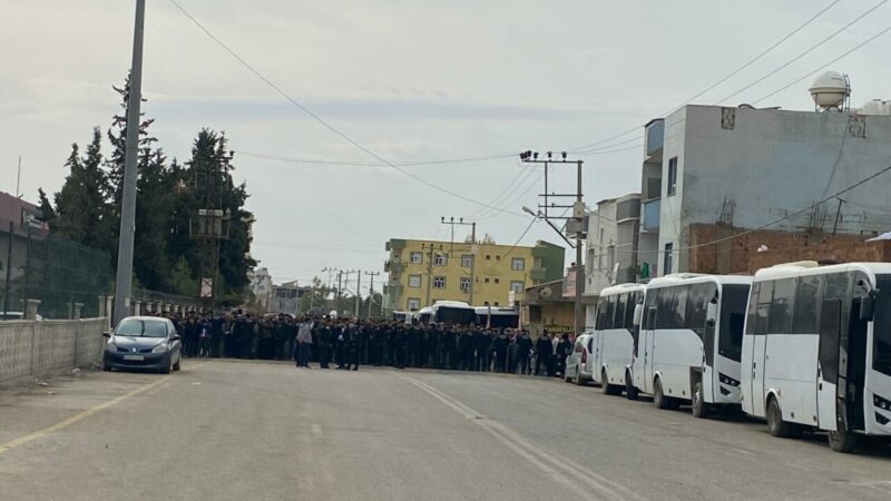 Bursaspor’un maçı öncesinde Mardin’de geniş güvenlik önlemleri! Bursaspor’un maçı öncesinde Mardin’de geniş güvenlik önlemleri!