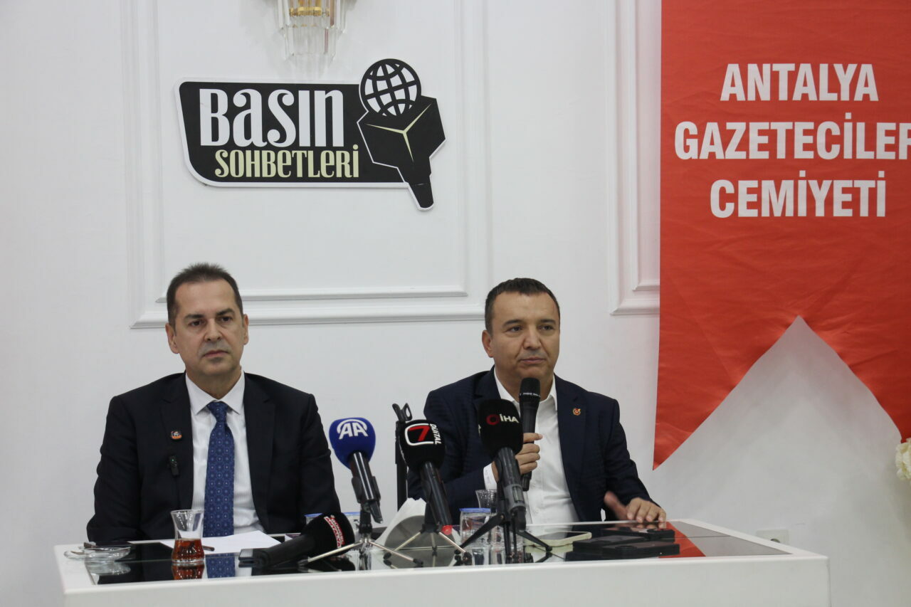 Süper Lig kulübünde ‘casusluk’ sıkıntısı Süper Lig kulübünde ‘casusluk’ sıkıntısı