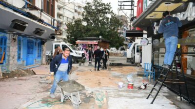 Bursa’nın turistik sokağı yeniden tarihi kimliğine kavuşuyor!