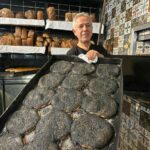 Bursa’nın tahinli pidesi değişti! Yeni hali büyük beğeni topladı…