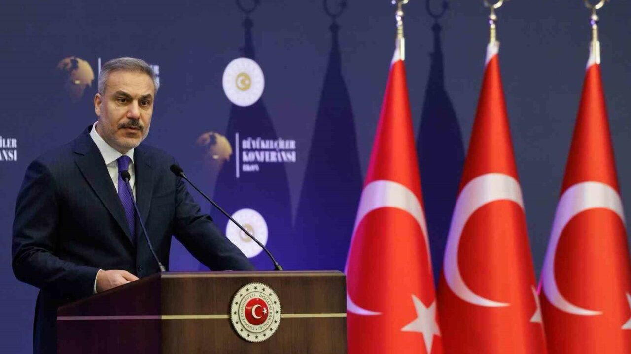 Bakan Fidan’dan dikkat çeken Suriye mesajı: ‘İşimiz aslında yeni başlıyor’ Bakan Fidan’dan dikkat çeken Suriye mesajı: ‘İşimiz aslında yeni başlıyor’