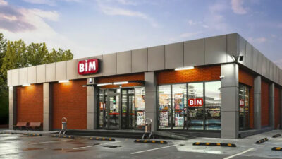 Zincir market banka kuruyor