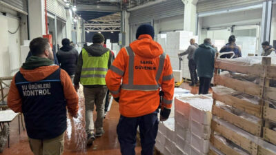 Bursa Balık Hali’nde gece denetimi