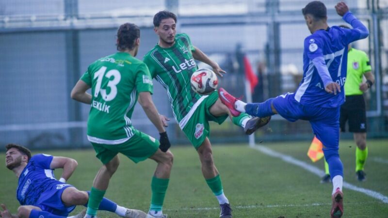 3’üncü Lig mücadelesinde Bursa Yıldırımspor, sahasında ağırladığı İnegöl Kafkasspor’a 1-0