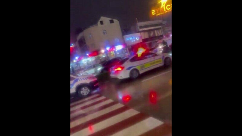 Bursa’da yürek burkan anlar! Kaza yerine gelen polis…