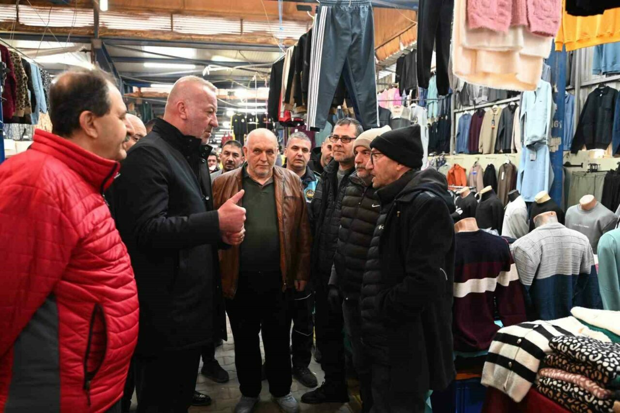 Bursa Karacabey’de belediyecilik sahada yapılıyor Bursa Karacabey’de belediyecilik sahada yapılıyor