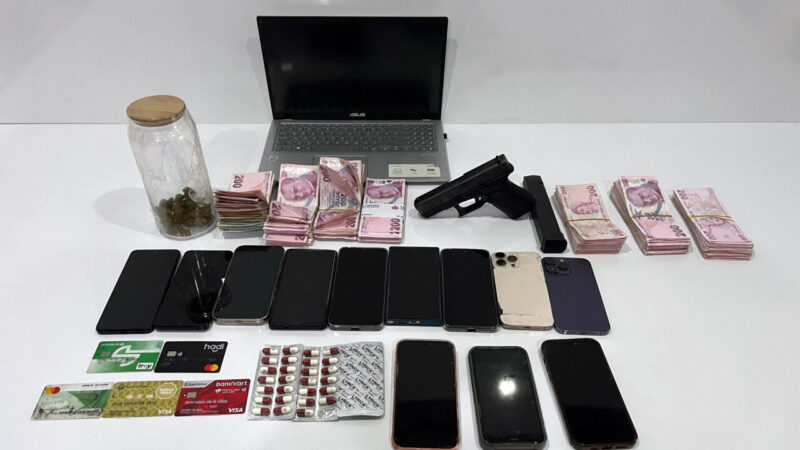 Bursa merkezli dolandırıcılık operasyonunda 10 zanlı yakalandı