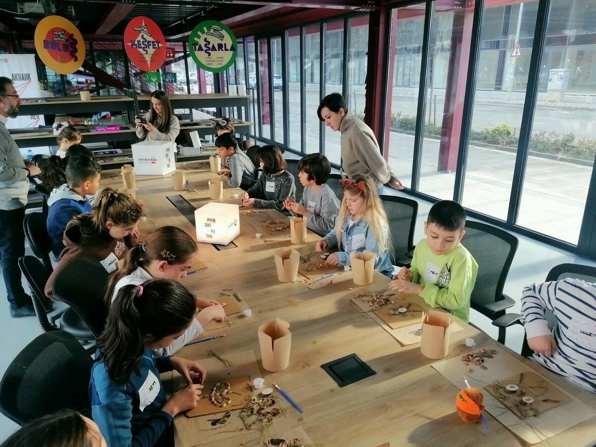 Bursa Nilüfer’de çocuklar sanatla iç içe
