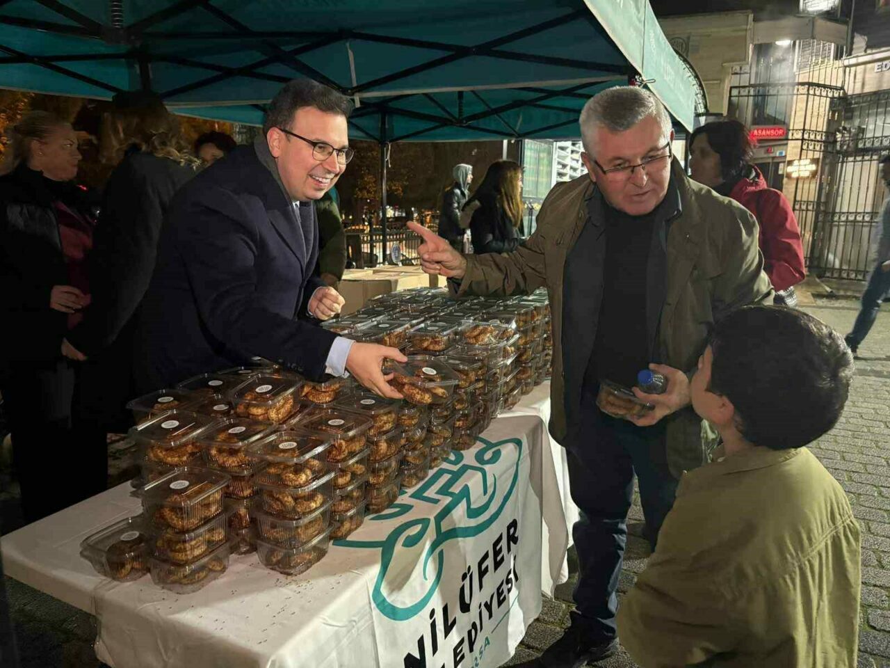 Bursa Nilüfer’de kandil geleneği yaşatıldı