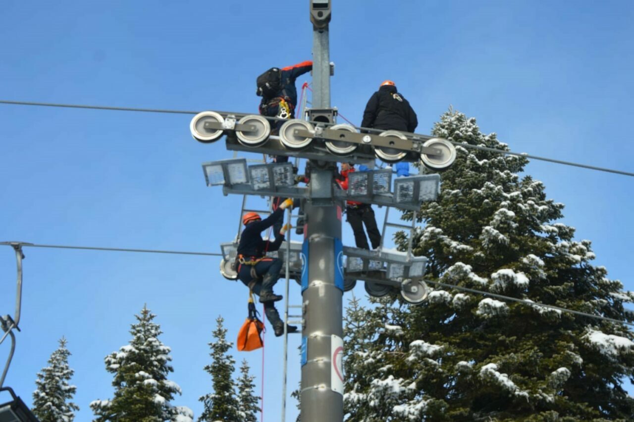 Bursa Uludağ’da yürekler ağza geldi! Bursa Uludağ’da yürekler ağza geldi!