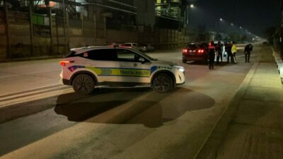 Bursa’da ‘dur’ ihtarına uymadı, yağmurdan kaçarken doluya yakalandı!