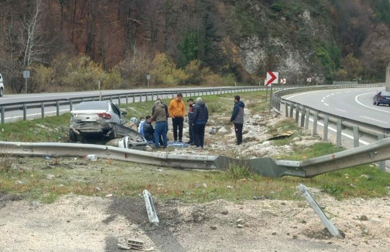 Bursa’da feci kaza: 2 yaralı Bursa’da feci kaza: 2 yaralı