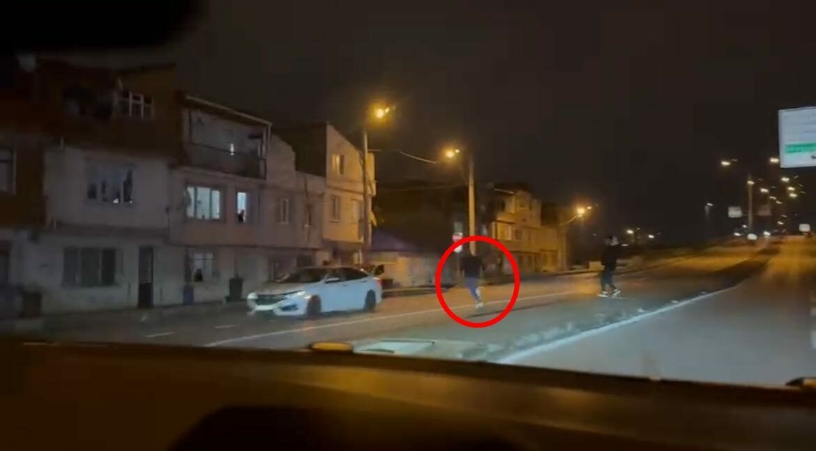 Bursa’da hareketli dakikalar! Gasbettiği taksiyle kaza yapınca… Bursa’da hareketli dakikalar! Gasbettiği taksiyle kaza yapınca…