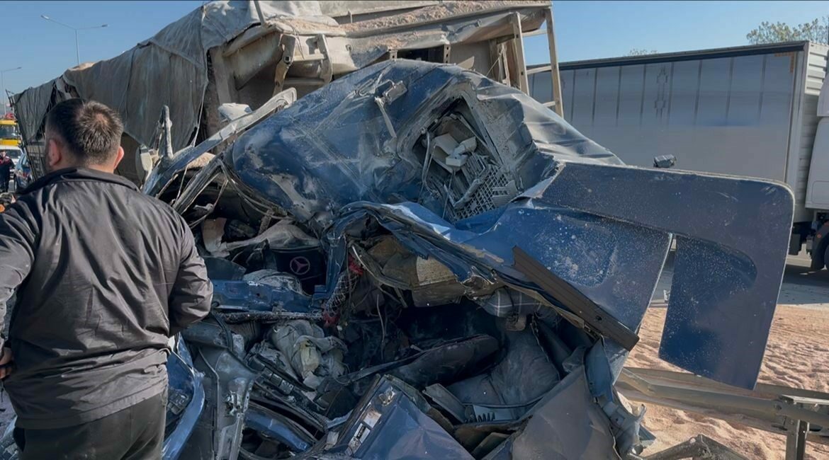 Bursa’da korkunç kazada can pazarı