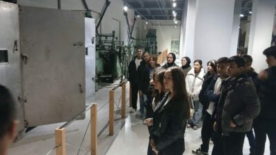 Bursa’da lise öğrencileri müze ve işletmeleri ziyaret etti