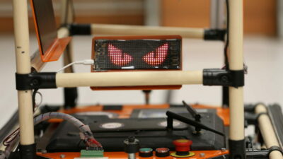 İşte karşınızda Vektör! Bursa’da liseliler geliştirdi