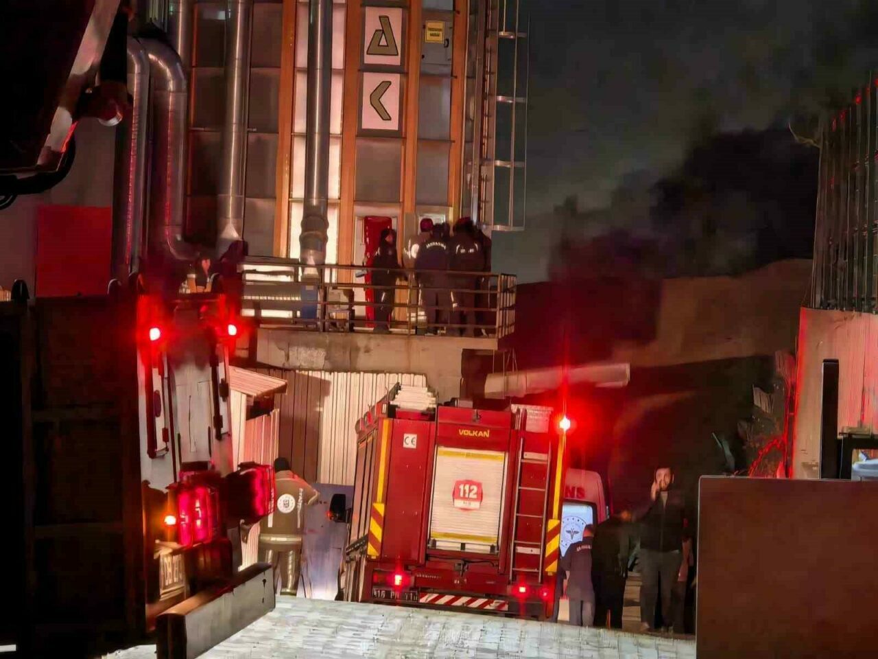 Bursa’da mobilya fabrikasında feci kaza Bursa’da mobilya fabrikasında feci kaza