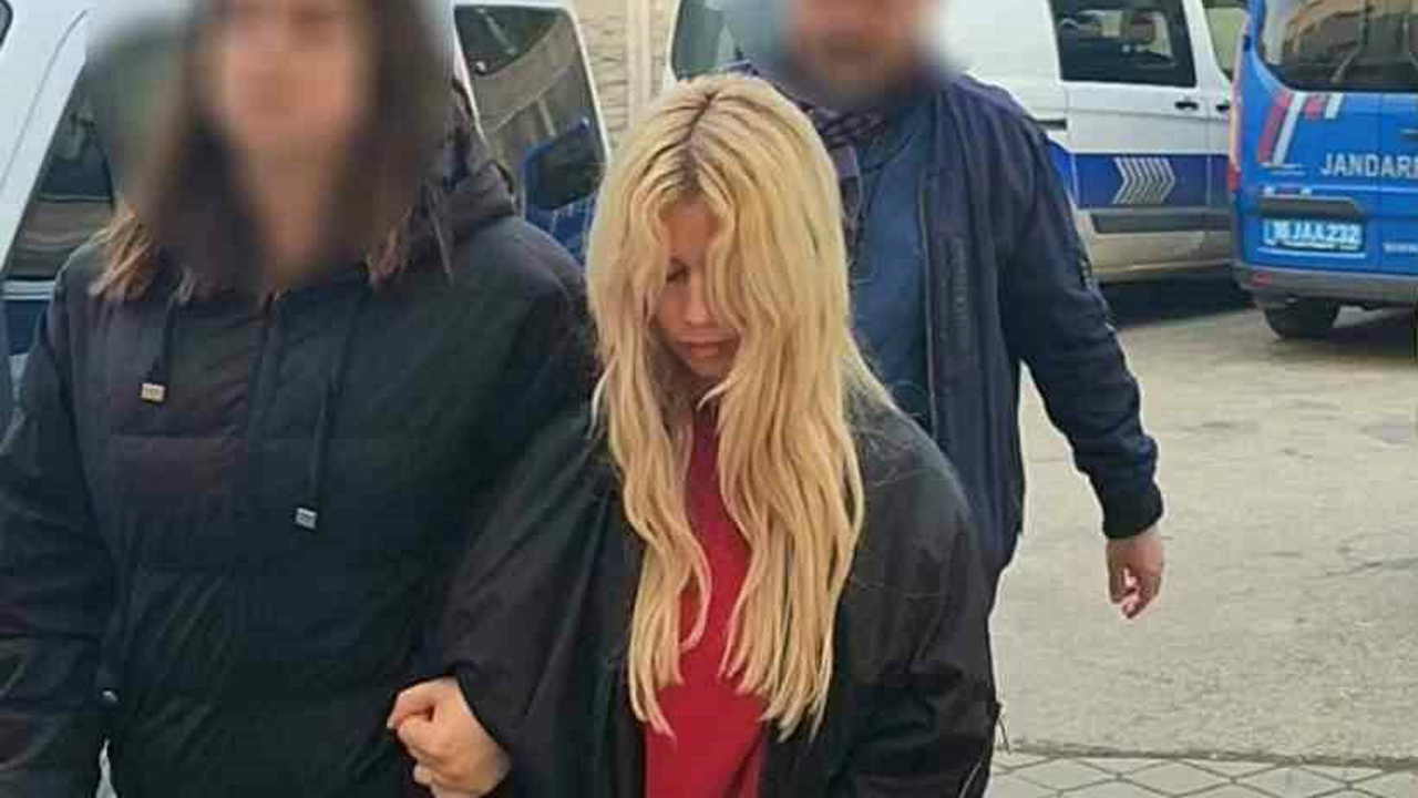 Hukukçu olacakken dolandırıcı oldu! Bursa’da ‘TOKİ’ adıyla milyonluk vurgun Hukukçu olacakken dolandırıcı oldu! Bursa’da ‘TOKİ’ adıyla milyonluk vurgun