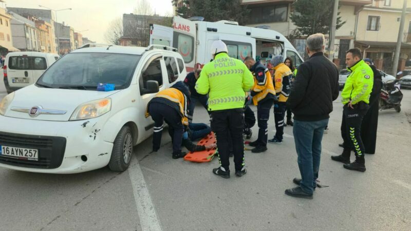 Bursa’da trafik kazası: 1 kişi yaralandı Bursa'nın İnegöl ilçesinde hafif ticari araç ile motosikletin çarpıştığı kazada