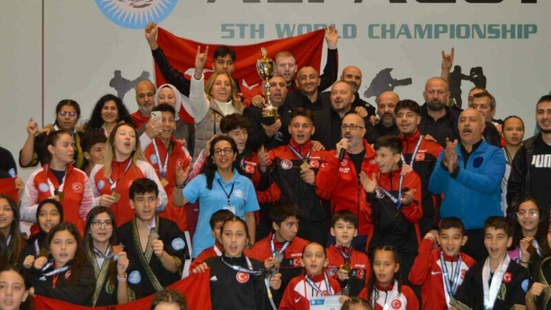 Bursa’daki dünya şampiyonasının galibi Türkiye!