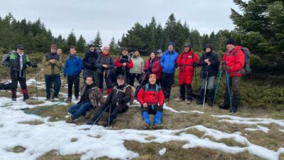 Bursa’da sınır tanımayan dağcılardan kış parkuru
