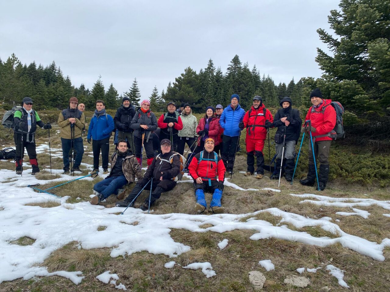 Bursa’da sınır tanımayan dağcılardan kış parkuru