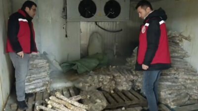 Değeri 4 milyon lira olan bozulmuş kokoreç ele geçirildi