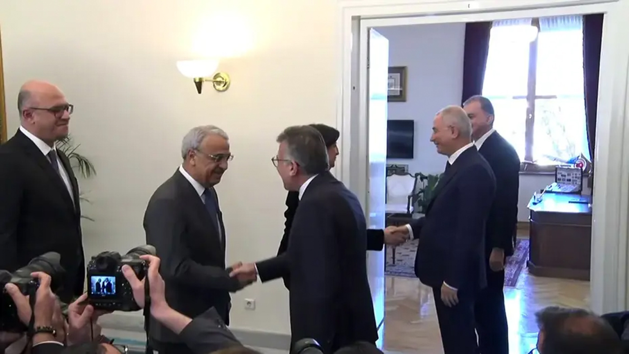 DEM Parti heyetinden AK Parti’ye ziyaret DEM Parti heyetinden AK Parti’ye ziyaret