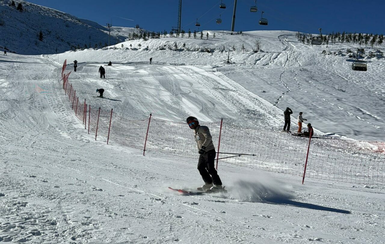 Denize en yakın kayak merkezinde sezon açıldı