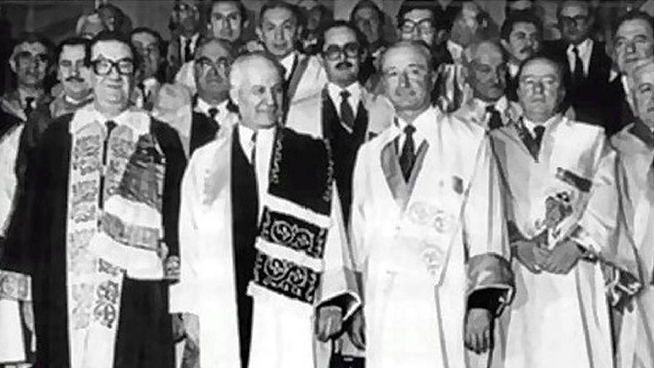 Mehmet Ali İnan yazdı; Yalakalık sanatı