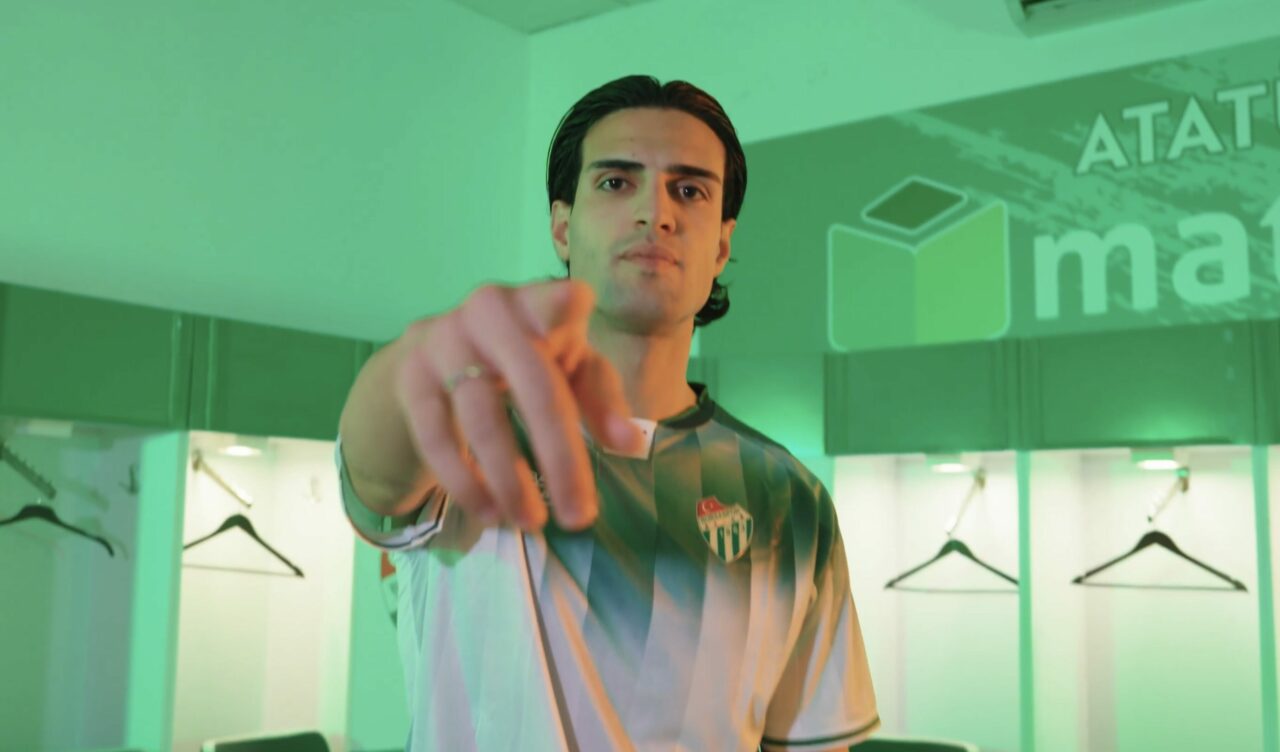 Bursaspor’dan bir transfer daha!