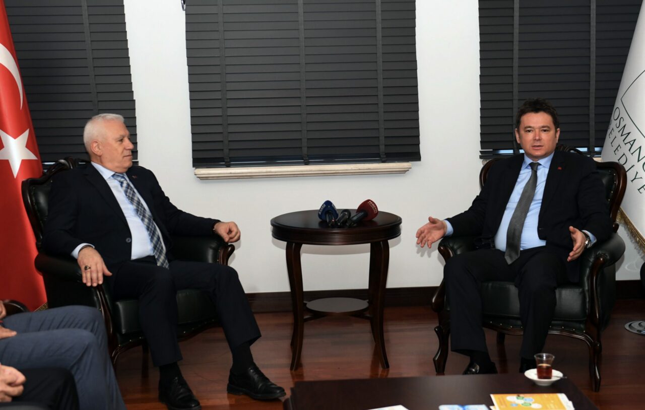 Bursaspor hedefli provokasyonda karşı karşıya getirilen iki başkana Ankara daveti