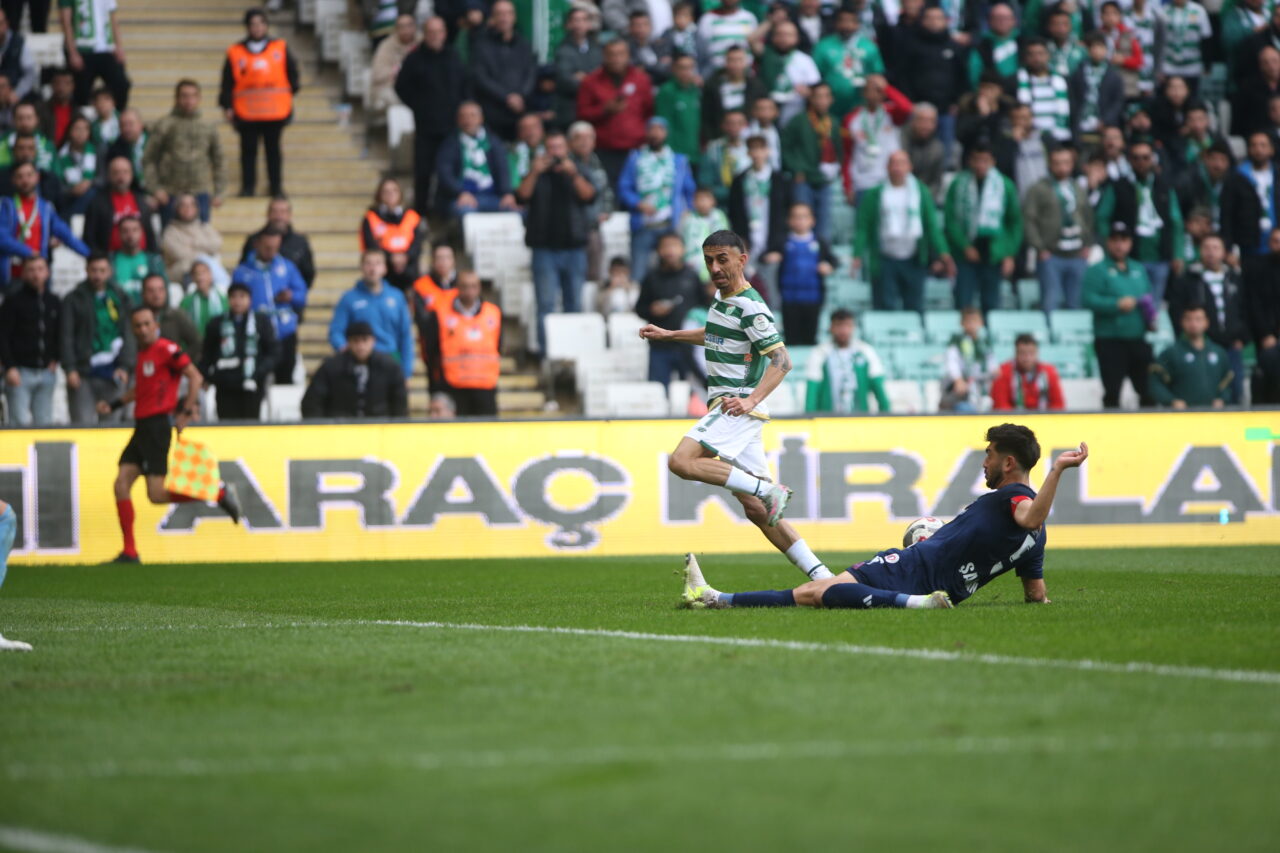 Bursaspor, Sertaç’a gelen iki teklife ne dedi?