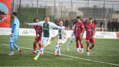 Bursaspor’da kariyer rekoru kıran futbolcu