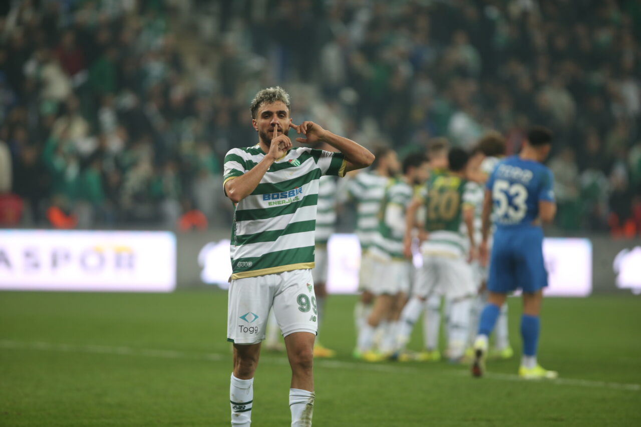 Bursaspor maçından sıcağı sıcağına notlar Bursaspor maçından sıcağı sıcağına notlar