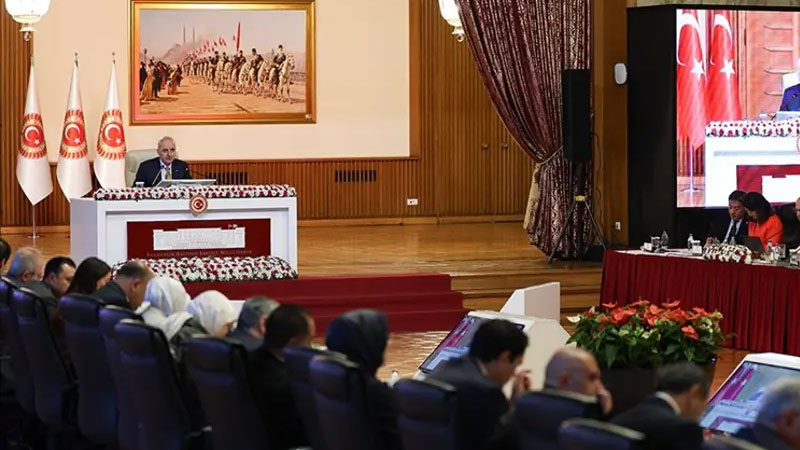 Terörsüz Türkiye komisyonunun rapor mesaisi Terörsüz Türkiye komisyonunun rapor mesaisi