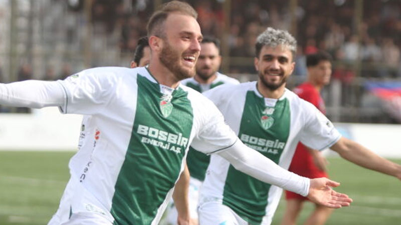 Bursaspor 2.kaptanından net mesaj!