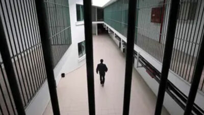 Cezaevlerinden tahliyeler başladı