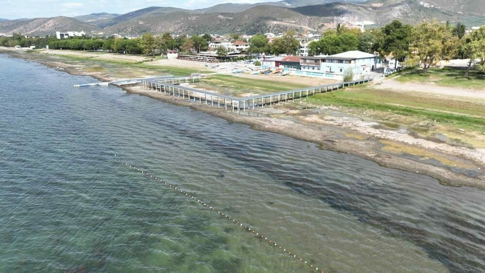 Bursa’nın en büyük gölünün kurumasıyla ilgili vahim iddia! Bursa’nın en büyük gölünün kurumasıyla ilgili vahim iddia!