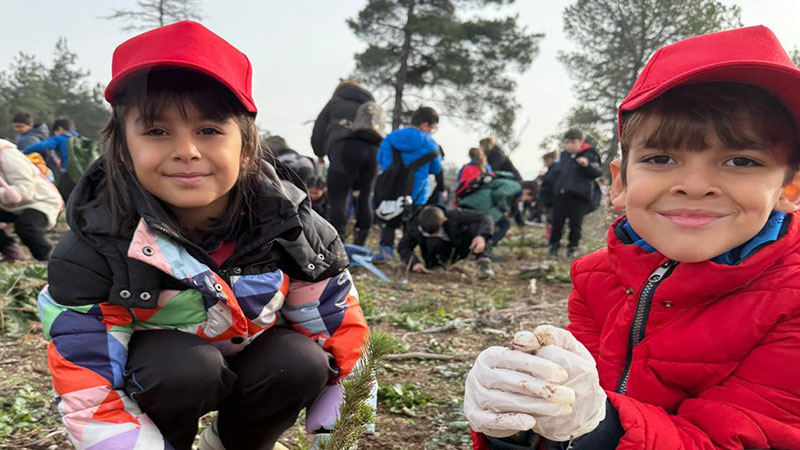Bursa’yı minik eller yeşertecek Bursa’yı minik eller yeşertecek