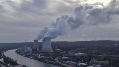 Dünyanın en büyük nükleer santrali! 15 yıl sonra yeniden…