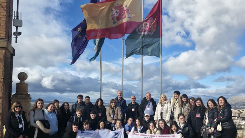 Bursa’da genç girişimciler yeşil gelecek için harekete geçti!