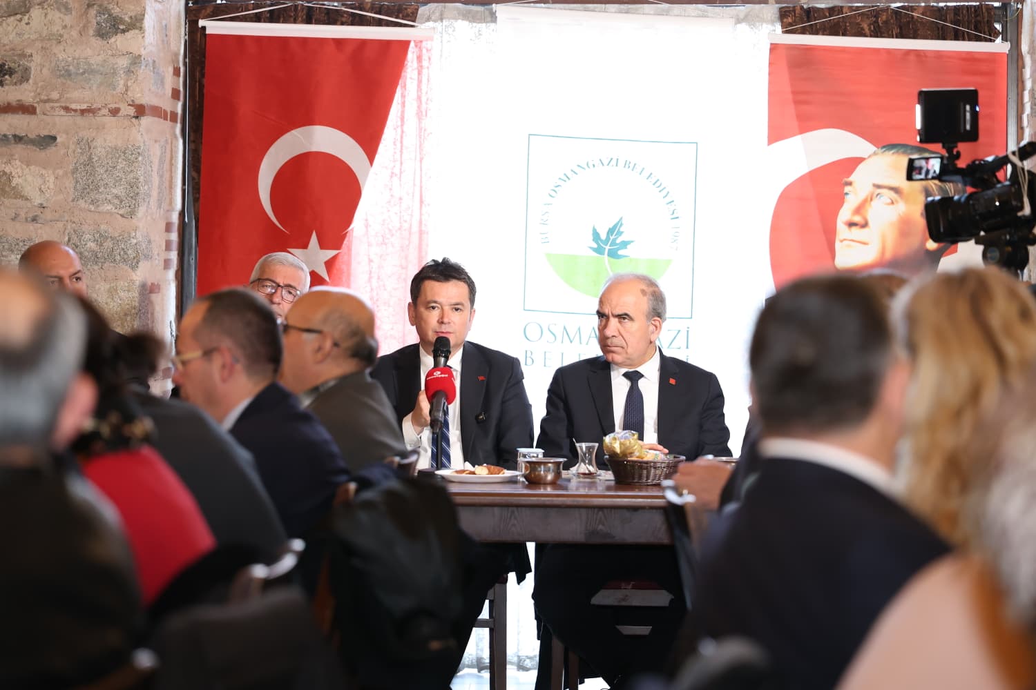 Bursa’nın ‘Arap Şükrü Sokağı’na yeni proje! Başkan Erkan Aydın açıkladı