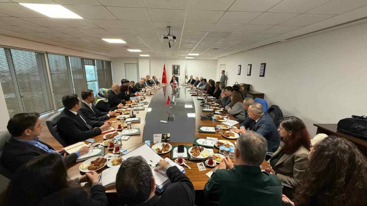 Osmangazi Belediyesi’nde yıl sonu değerlendirme toplantısı