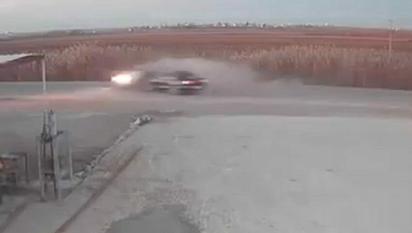 Otomobiller çarpıştı: 4’ü çocuk, 8 yaralı