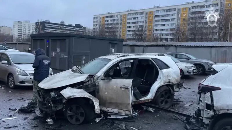 Rus generale bombalı saldırı Rusya'nın başkenti Moskova'da bir Rus general bombalı saldırının kurbanı oldu.