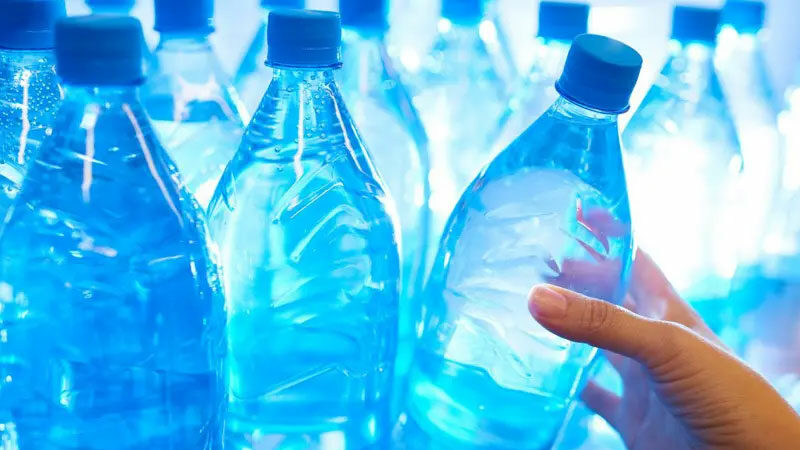 Sağlık için büyük tehdit! Onu yılda 250 gram yiyoruz… Bilim insanları mikroplastik tehlikesine dikkat çekiyor. Mikroplastikler beyinde hasara yol